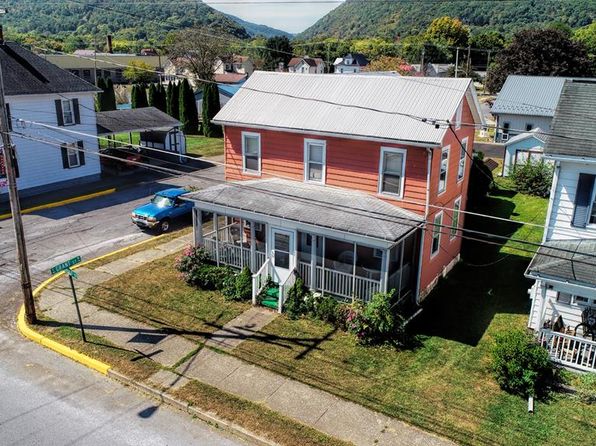 701 N Division St, Mount Union, PA 17066