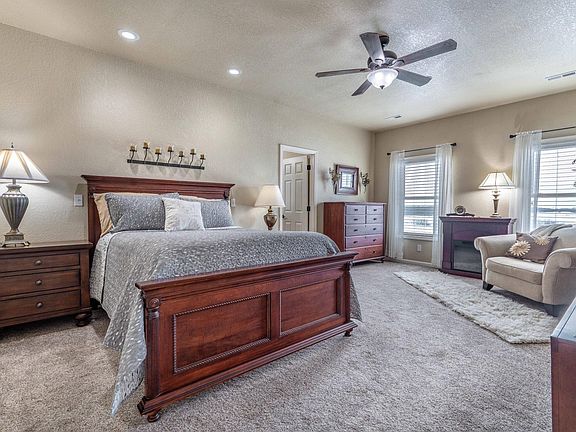 5th image of 20733 E Dane Prairie Rd