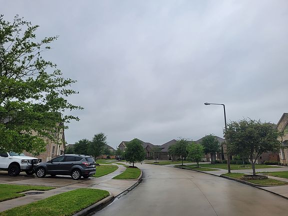 4th image of 2726 La Spezia Ln