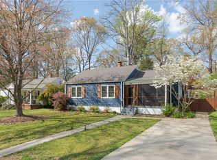 1018 Twyckenham Dr, Greensboro, NC 27408