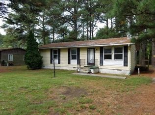 210 Locust Dr, Waverly, VA 23890