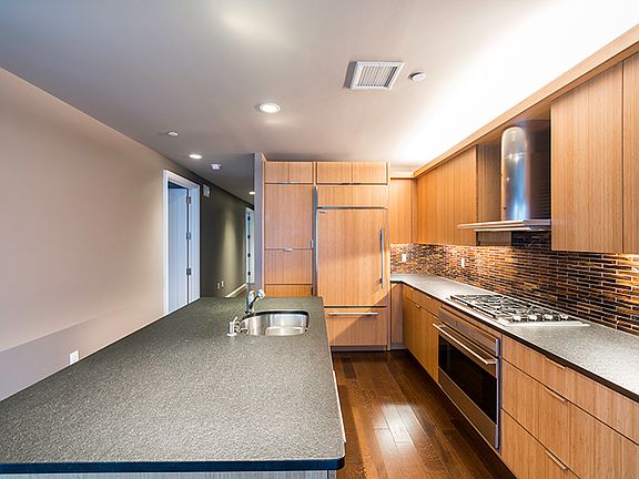 4th image of 70 Little West St Ph 1A