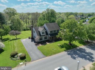 344 W Charlotte St, Millersville, PA 17551