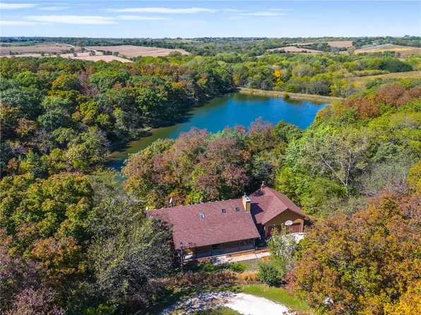 1015 275th Ave, Osceola, IA 50213