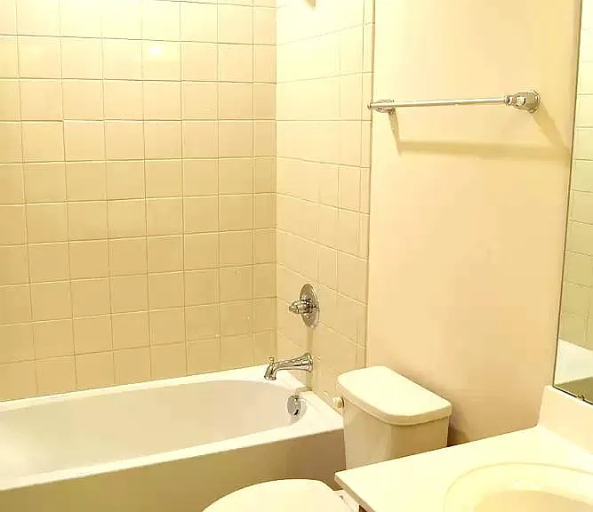1002 Waymaker Ct — Photo 18