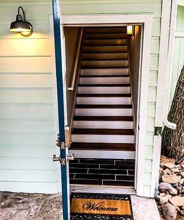5th image of 209 Leland St Unit B