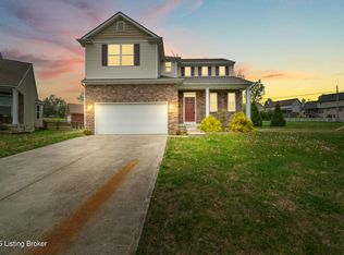 9800 Big Boulder Pl, Louisville, KY 40291