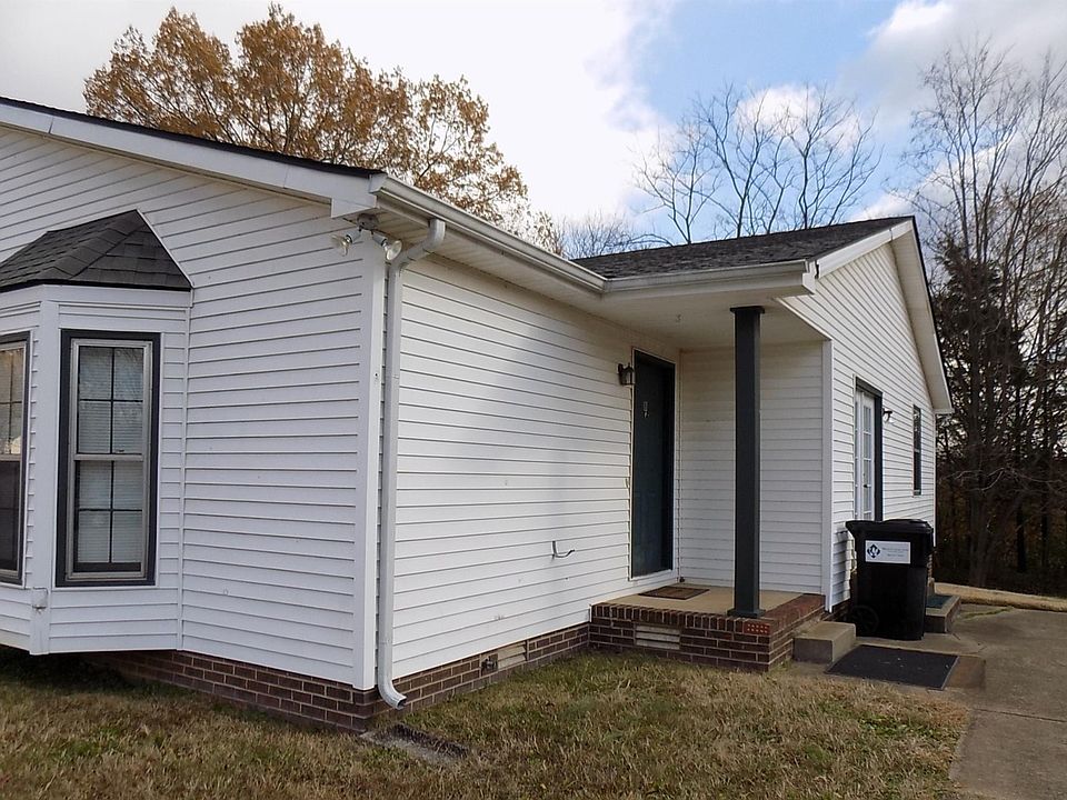 1st image of 1489 Nichols Dr