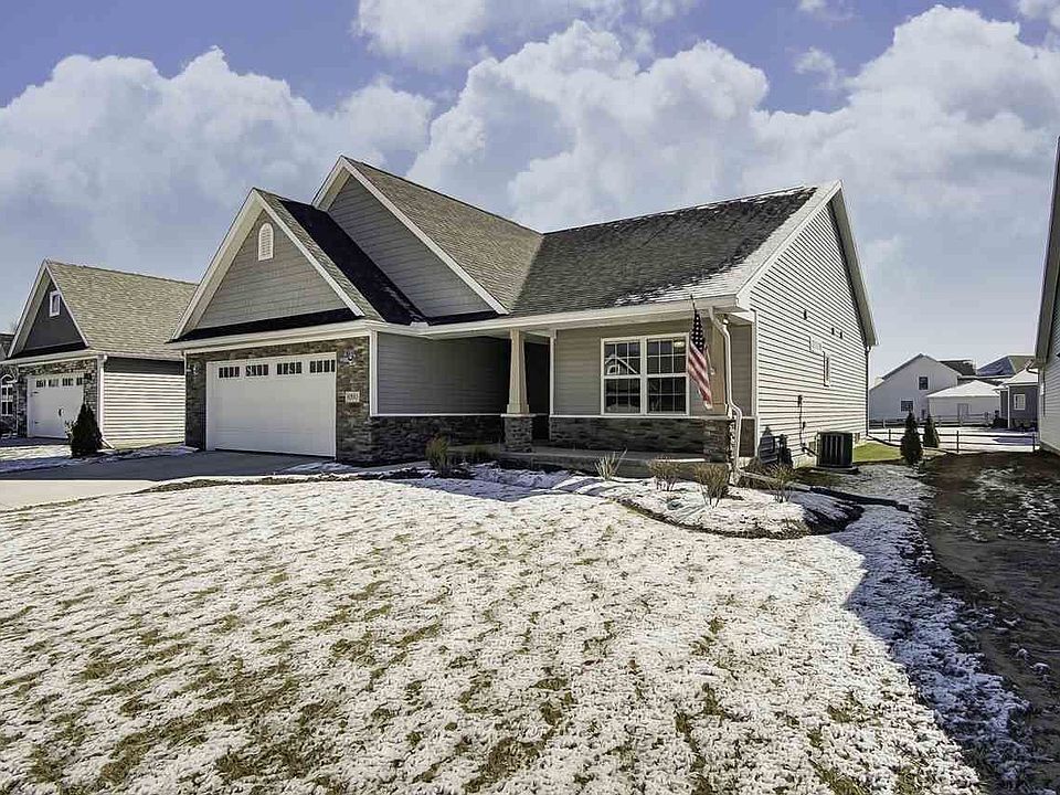 1st image of 8260 River Creek Ct