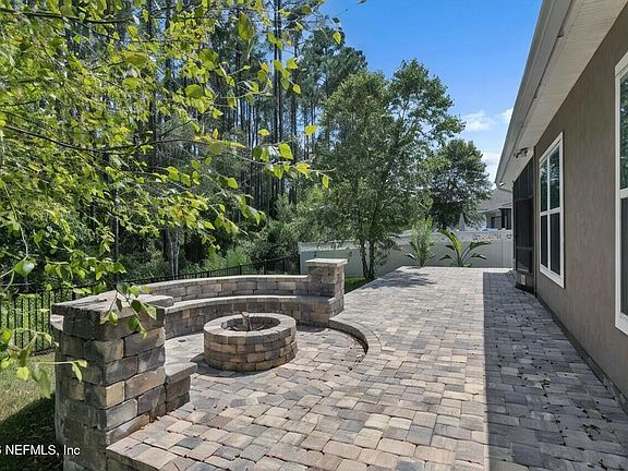 3rd image of 620 MELROSE ABBEY Lane