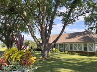 11900 W 148th St, Olathe, KS 66062