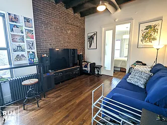 Rented by Rumah Realty Inc