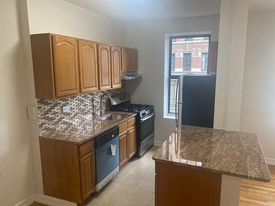 1st image of 600 W 141st St #21A