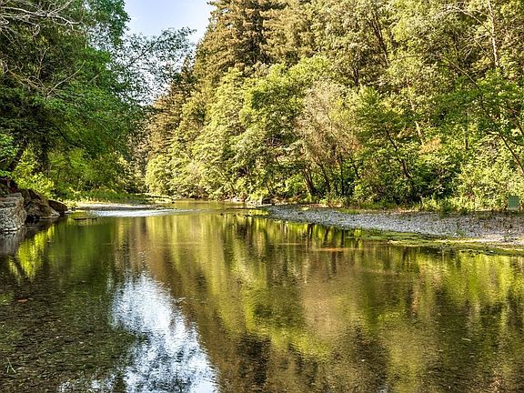 3rd image of 2280 Cazadero Hwy