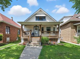 5004 W Fletcher St, Chicago, IL 60641