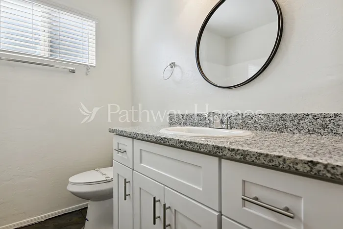 7704 W San Juan Ave — Photo 12