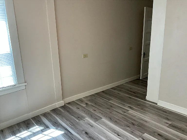 5 Butler Rd #13 — Photo 16