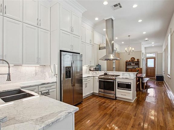 5th image of 2101 Delachaise St
