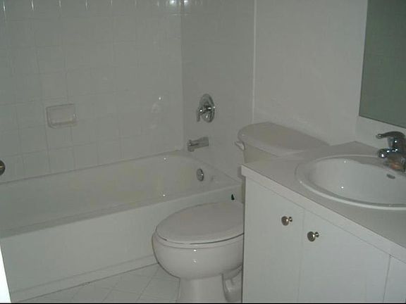 4th image of 3340 NE 13th Circle Dr