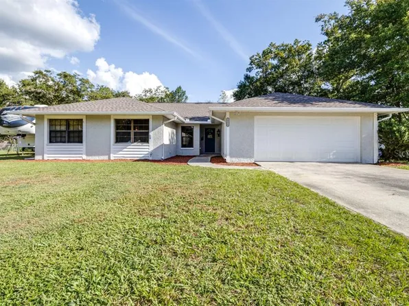 18619 San Rio Cir, Lutz, FL 33549