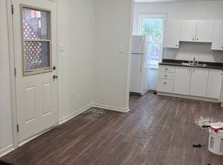 65 Adeline St #1, Ottawa, ON K1S 3L2