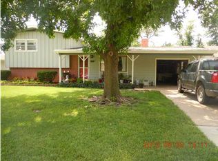 5725 E Flagstaff St, Wichita, KS 67220