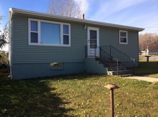 311 13th Ave NE, Mandan, ND 58554