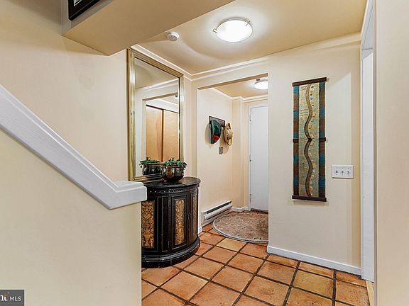 5th image of 7 N Christopher Columbus Blvd Unit 200