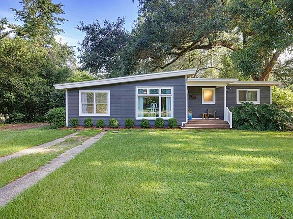 3rd image of 206 Sinclair Rd