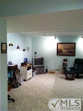 5th image of 1223 Lakeshore Park Pl
