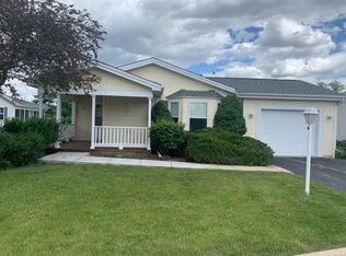 1203 Pinto Ln, Grayslake, IL 60030