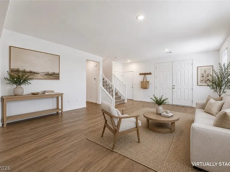 1611 Dire Wolf Ave — Photo 5