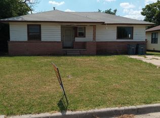 2906 NW 24th St, Lawton, OK 73505