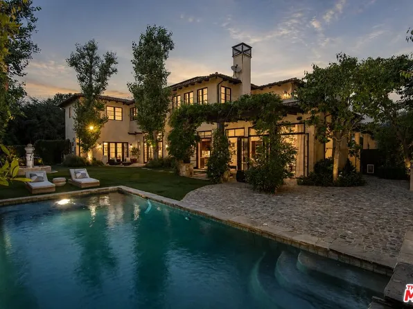 1221 Minorca Dr, Pacific Palisades, CA 90272