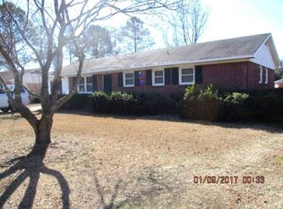 105 Beverly St, Cheraw, SC 29520