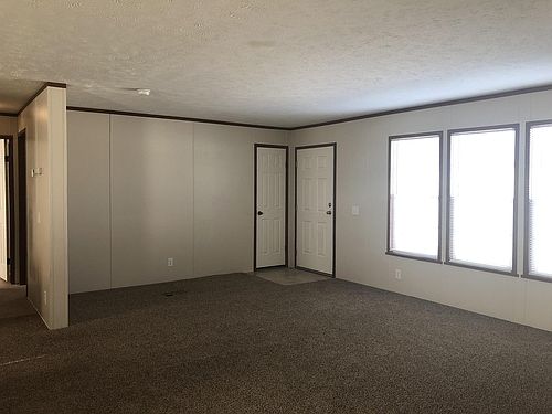 5th image of 20649 Piedmont Dr