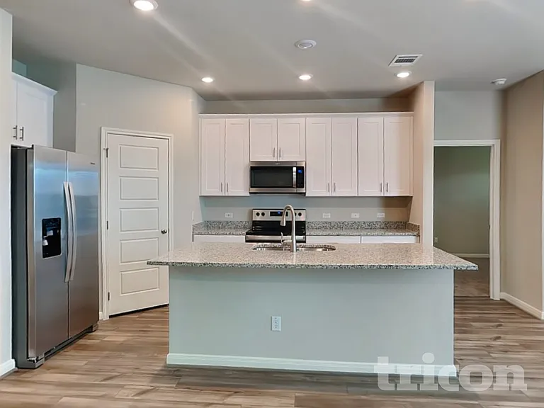 5504 Shasta Pl — Photo 7