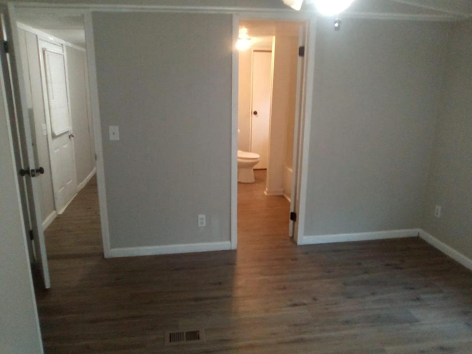 3 bed, 1000 sqft, $875 — Photo 4