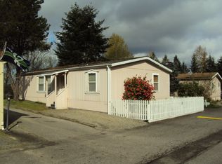 7701 Hardeson Rd, Everett, WA 98203