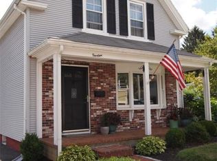 12 Hamilton St, Plymouth, MA 02360