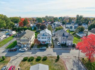 53 Arlington St, Methuen, MA 01844