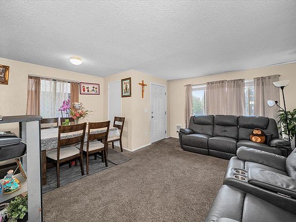 5th image of 104 W Cora Ave #102