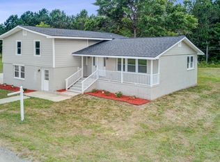 121 Viola Ln, Cross, SC 29436