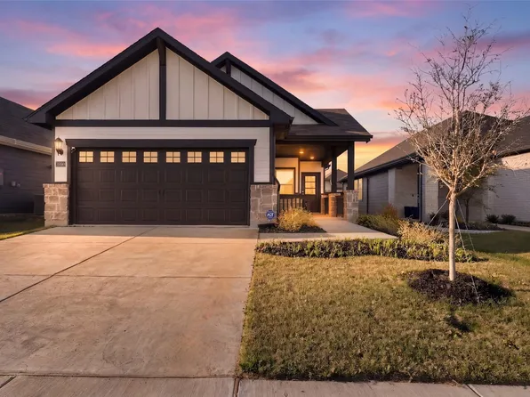 3908 Murvaul Dr, Farmersville, TX 75442