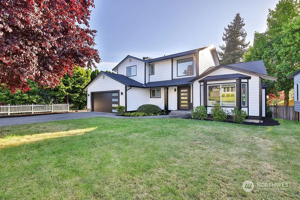 24301 9th Avenue S photo 1