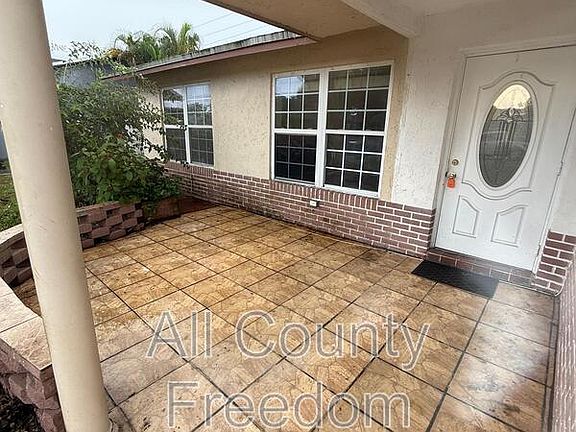 2nd image of 9404 NW 70th St