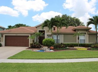 3728 Cypress Lake Dr, Lake Worth, FL 33467