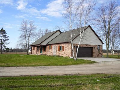 3136 Hessen Rd, Casco, MI, 48064