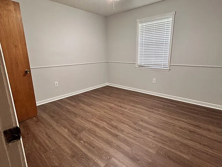 1138 Brookhollow Dr — Photo 15