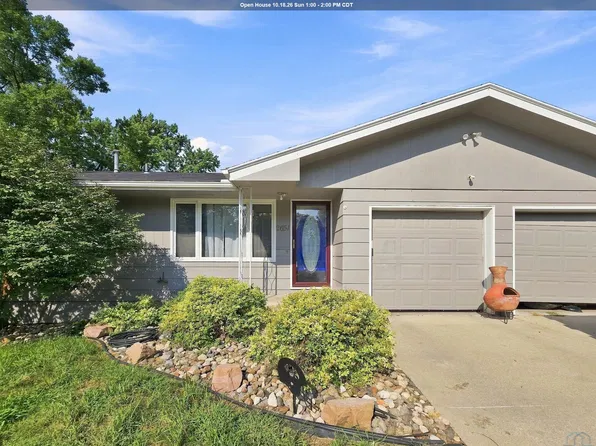 2651 S Lyons St, Sioux City, IA 51106